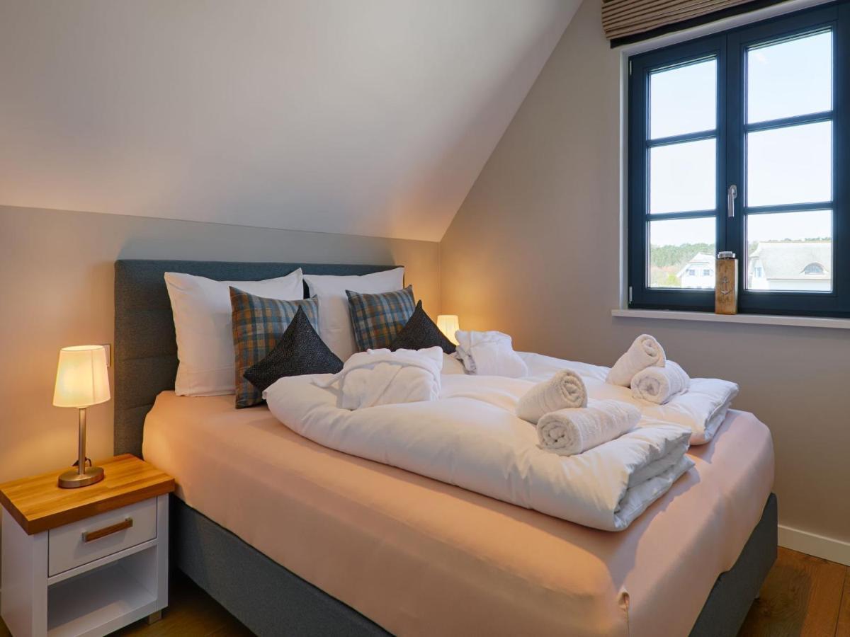 Reetland Am Meer - Premium Reetdachvilla Mit 3 Schlafzimmern, Sauna Und Kamin F23 德兰斯克 外观 照片
