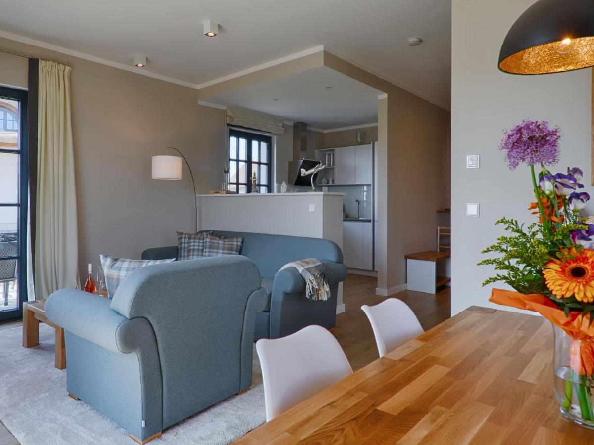 Reetland Am Meer - Premium Reetdachvilla Mit 3 Schlafzimmern, Sauna Und Kamin F23 德兰斯克 外观 照片